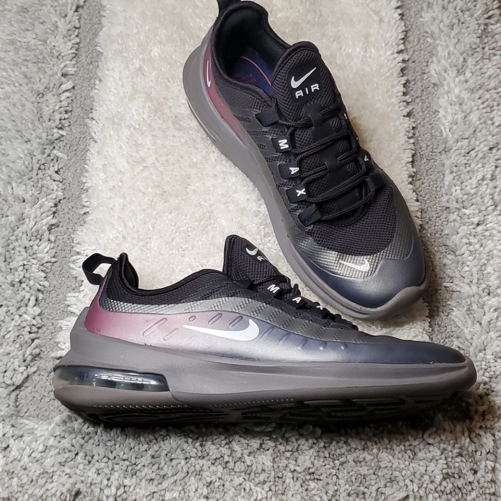 Nike Air Max Axis Premium